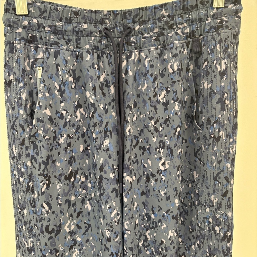 Athleta Avenue Wide Leg Cropped Pant Size 2 - Picture 5 of 11